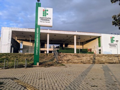 02 -Campus Ribeirão das Neves, portal de entrada 21-12-2016 b
