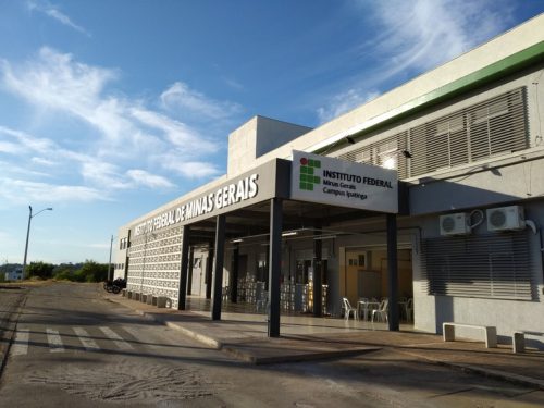 Campus Ipatinga Placa