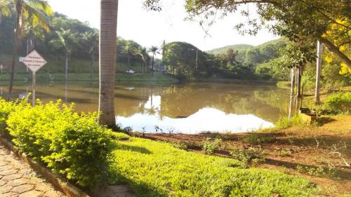 Campus São João Evangelista - Vista panorâica da lagoa (15-01-2021) - Acervo IFMG